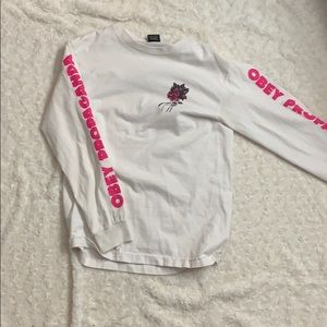 White Long sleeve shirt